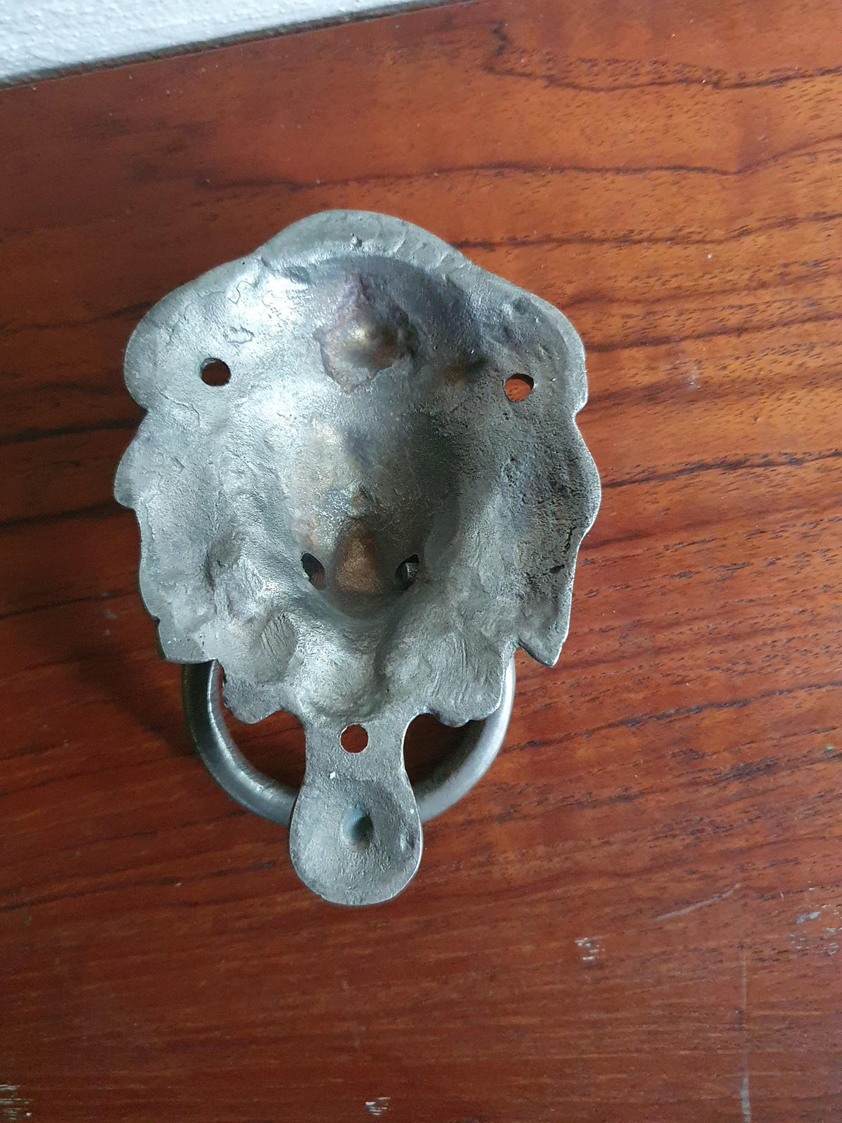 Løvehoved Dørhammer 12 cm – Krom / Sølv