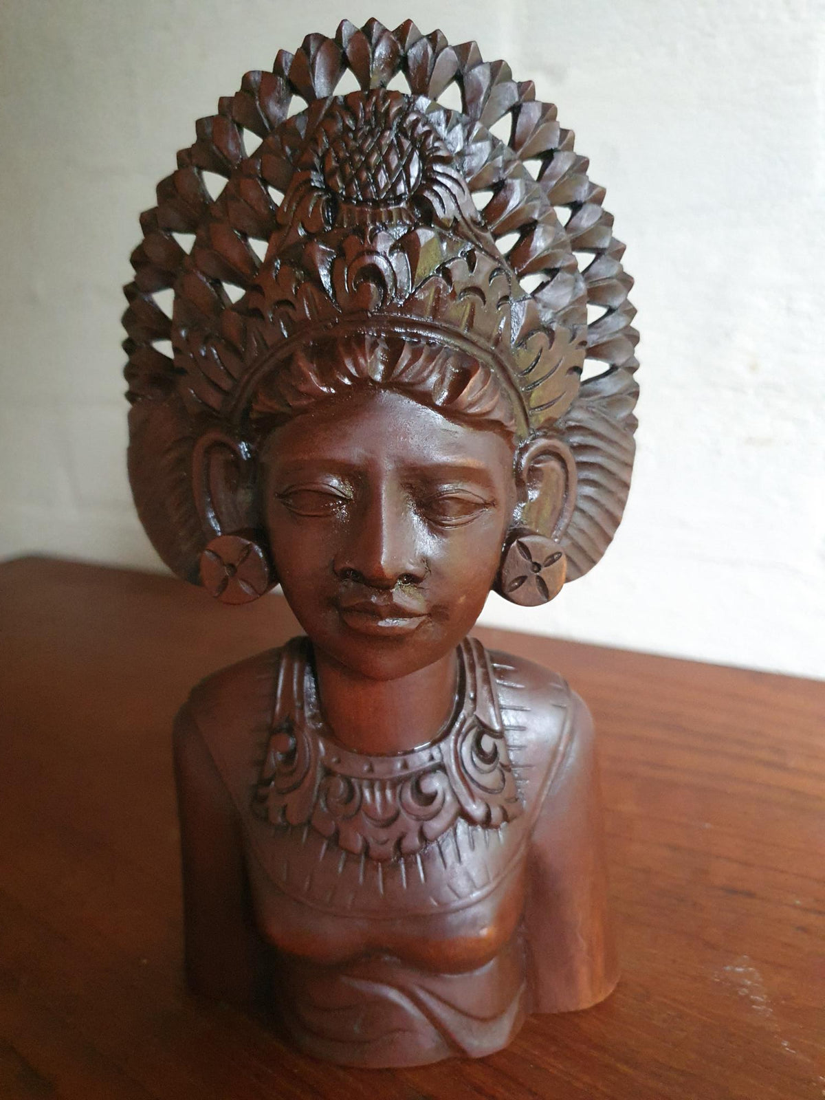 Vintage Balinesisk Art Deco Træbuste – Håndskåret Danserinde (Buste)