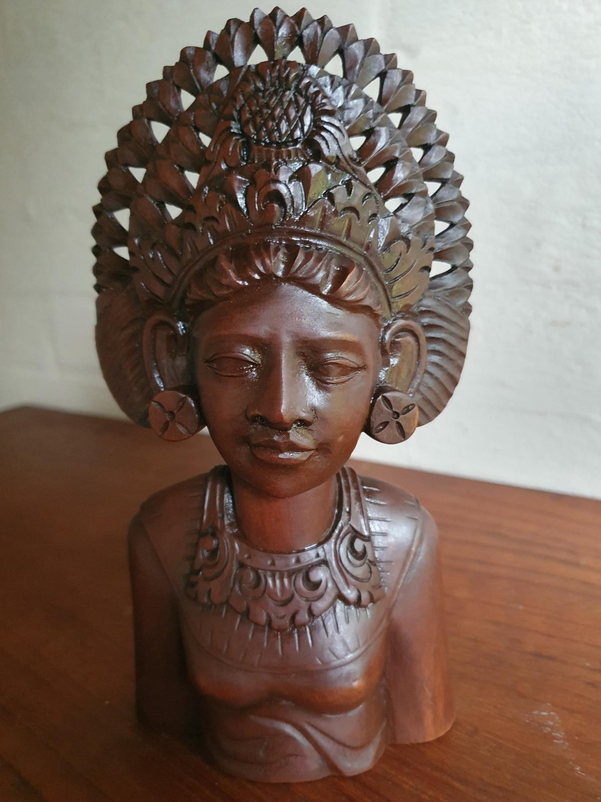 Vintage Balinesisk Art Deco Træbuste – Håndskåret Danserinde (Buste)