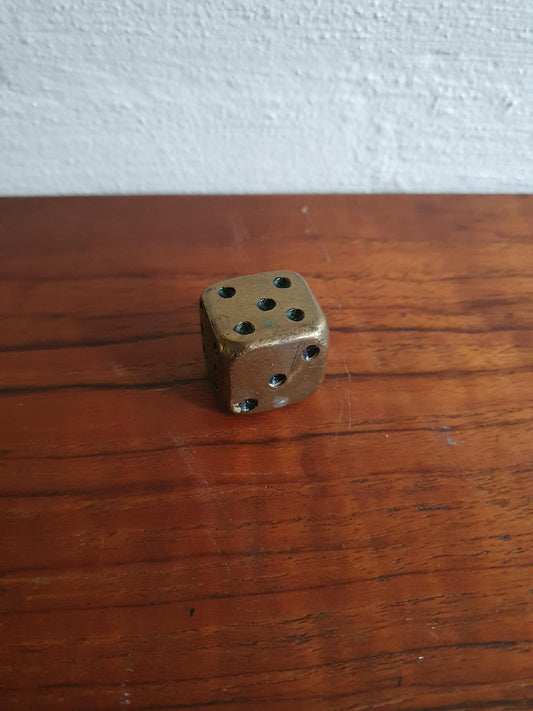 Vintage Messing Terning – 2x2 cm