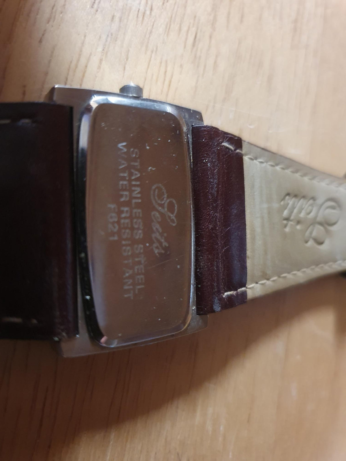Seits Dameur i Rustfrit Stål med Bred Brun Læderrem (40mm)